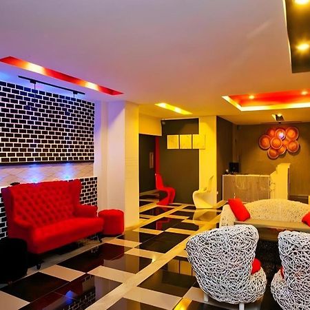 I Style Hua Hin Hotel Esterno foto